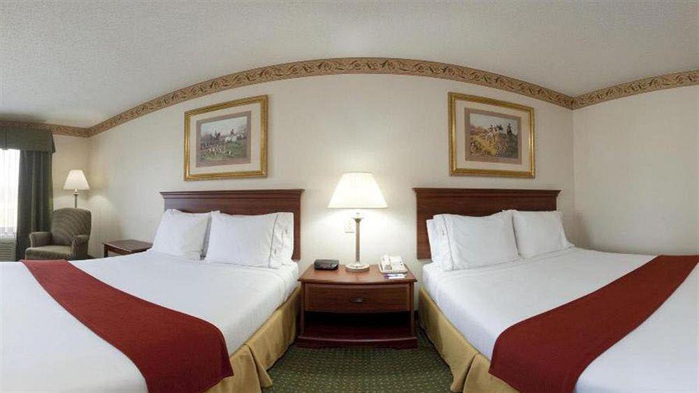 Holiday Inn Express Athens By Ihg מראה חיצוני תמונה