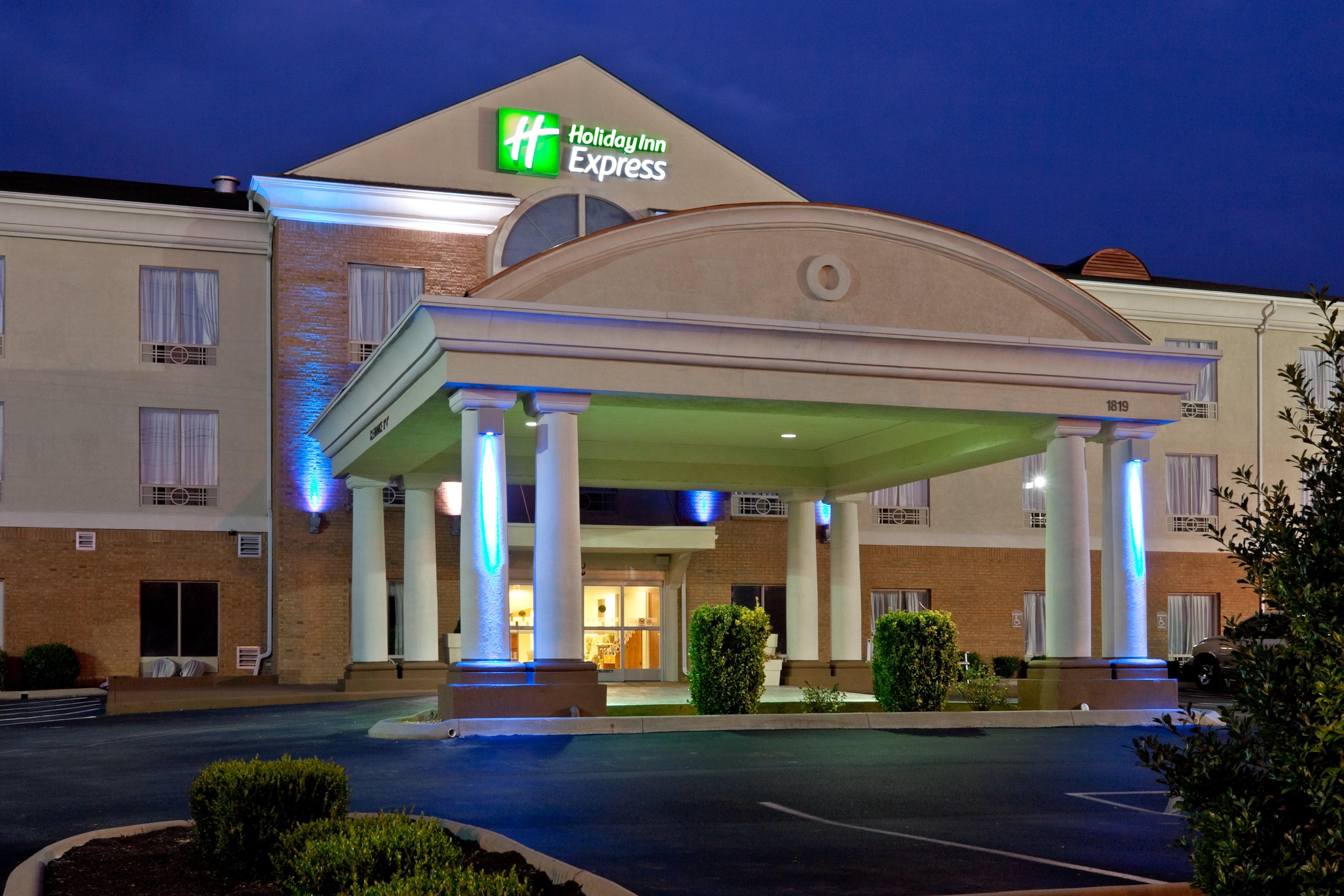 Holiday Inn Express Athens By Ihg מראה חיצוני תמונה